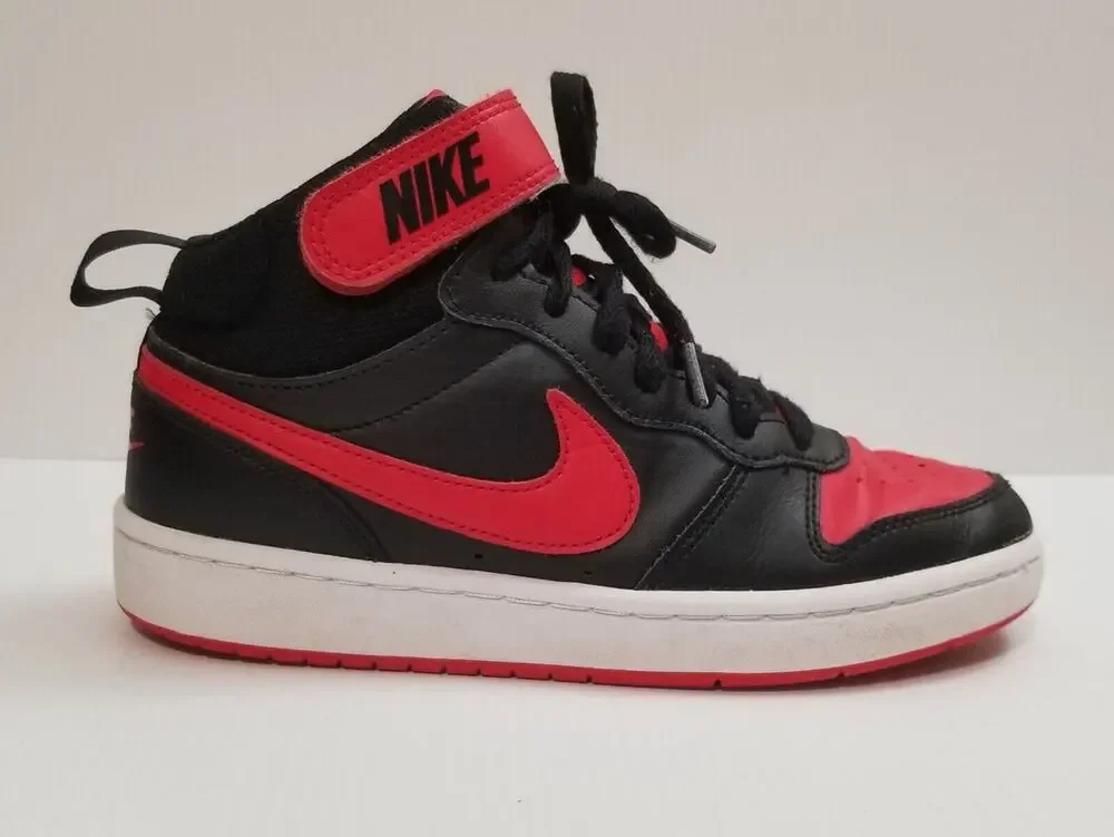 Nike Boys Court Borough Mid 2 CD7782-003 Black Basketball Shoes Sneakers Sz 4.5Y
